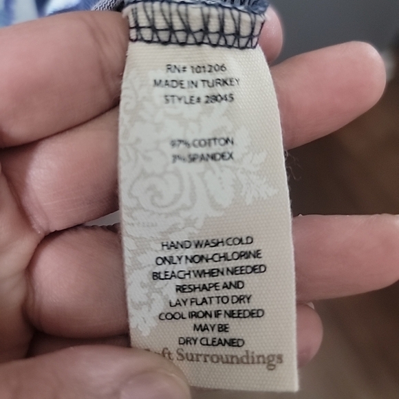 Soft Surroundings Blue Floral Shapely Anywhere Faux Wrap Dress Size Medium - Picture 5 of 6